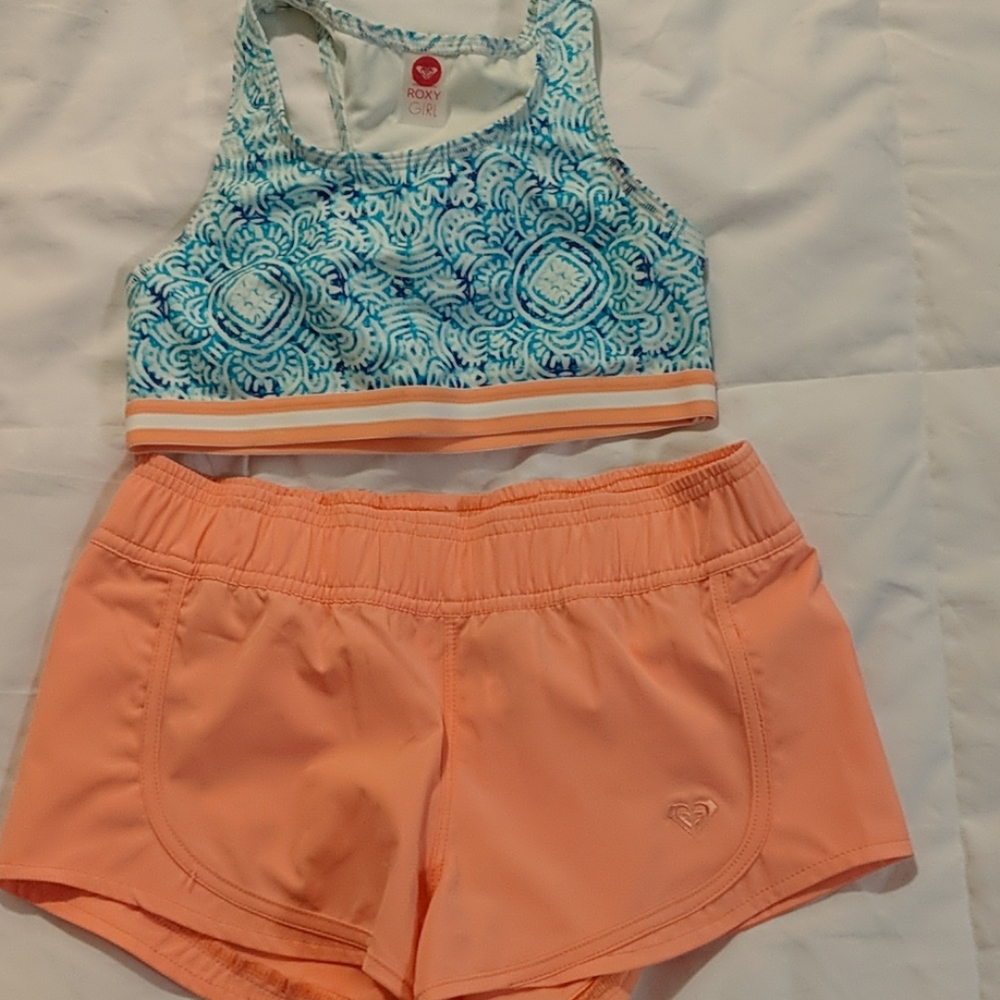 Girls swimsuit